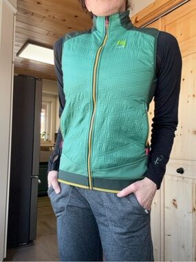 Karpos Women's Green Insulated Vest with Contrast Trim